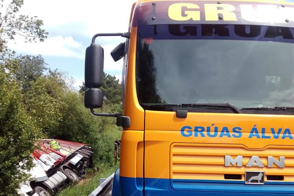 Servicios de grúa en Ourense