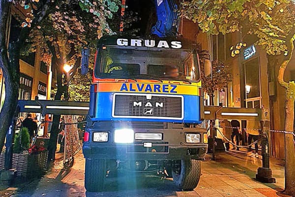 Servicios de grúa en Ourense
