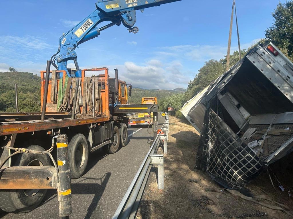 Algunos de nuestros servicios de grúa en Ourense